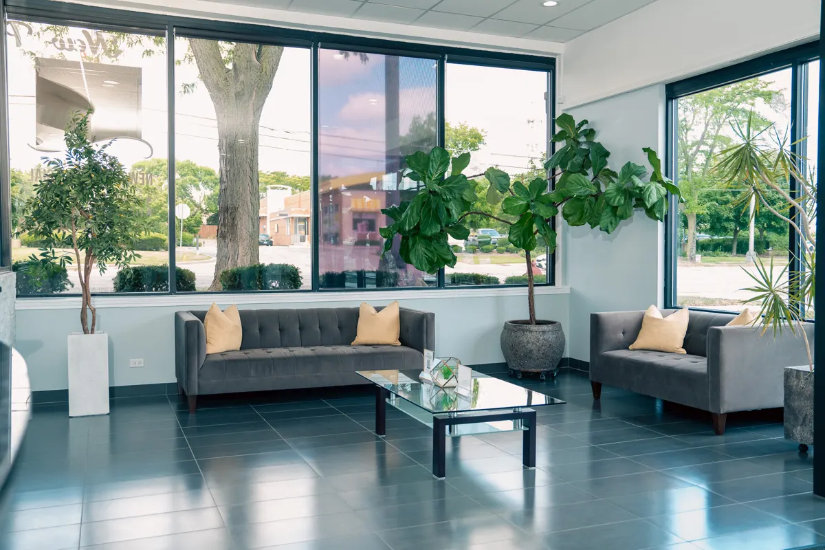Omni Dental reception lounge in Arlington Heights, IL