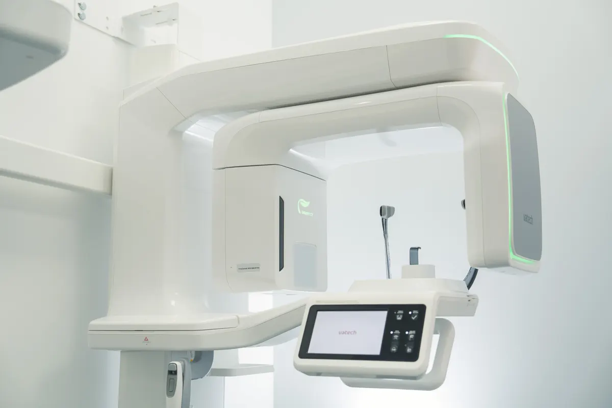 3D imaging unit at Omni Dental in Arlington Heights, IL