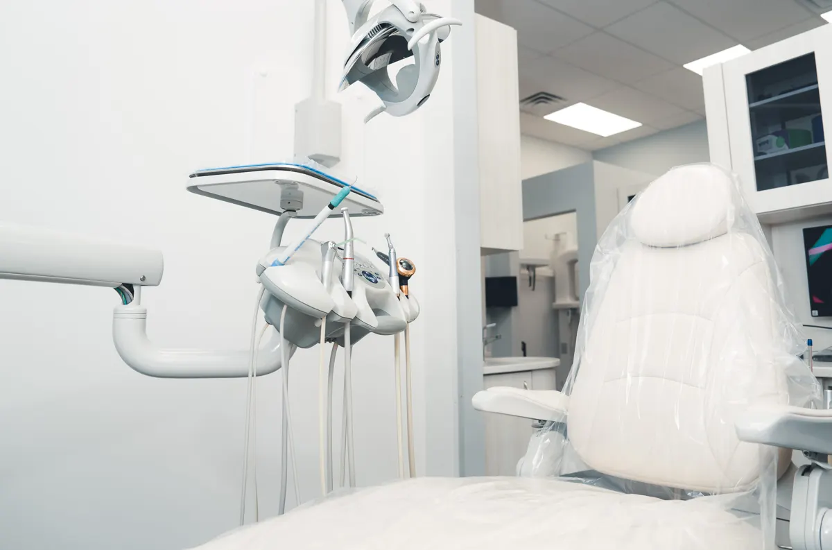 Dental chair at Omni Dental in Arlington Heights, IL